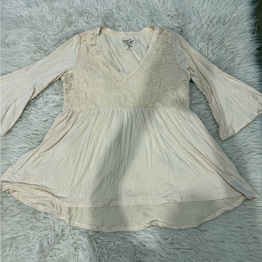 Torrid Cream Lace Bell Sleeve Blouse